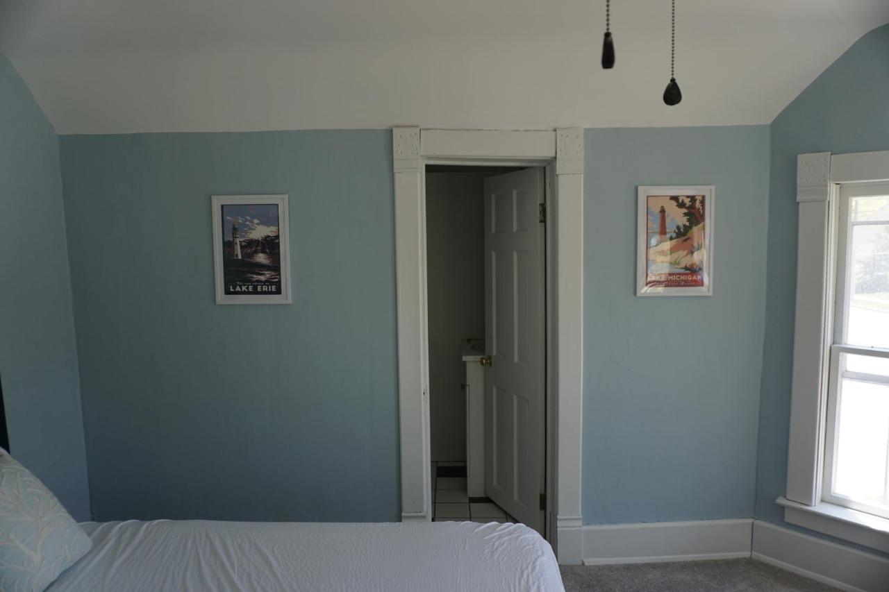 Charlevoix House - The Northside Bed & Breakfast エクステリア 写真