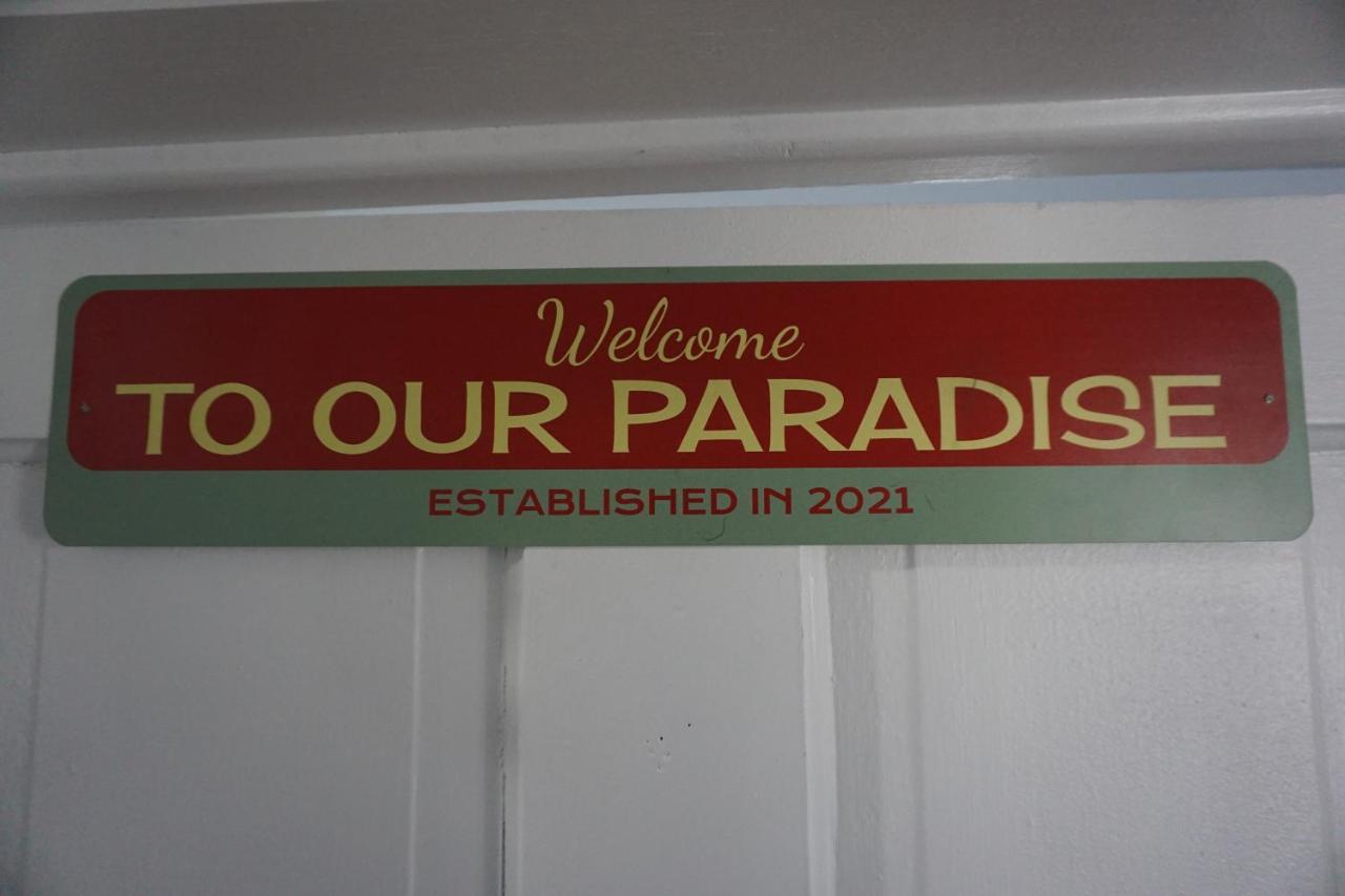 Charlevoix House - The Northside Bed & Breakfast エクステリア 写真