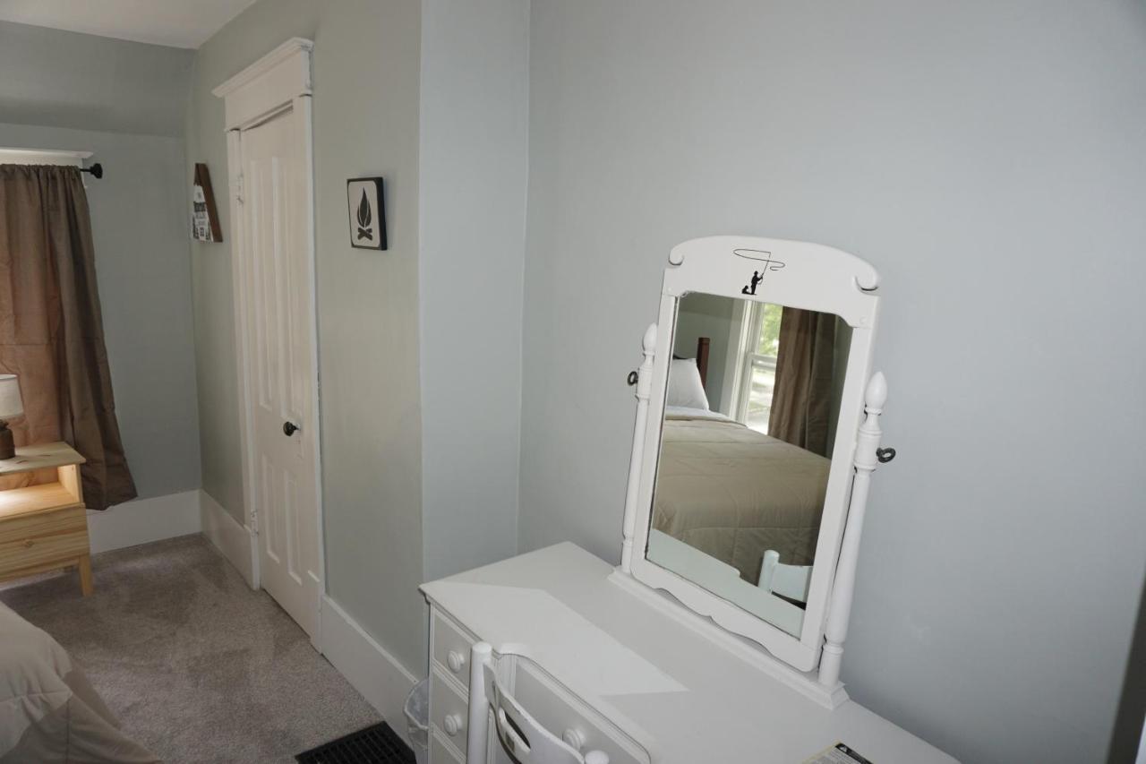 Charlevoix House - The Northside Bed & Breakfast エクステリア 写真