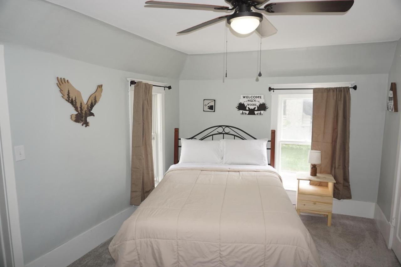 Charlevoix House - The Northside Bed & Breakfast エクステリア 写真